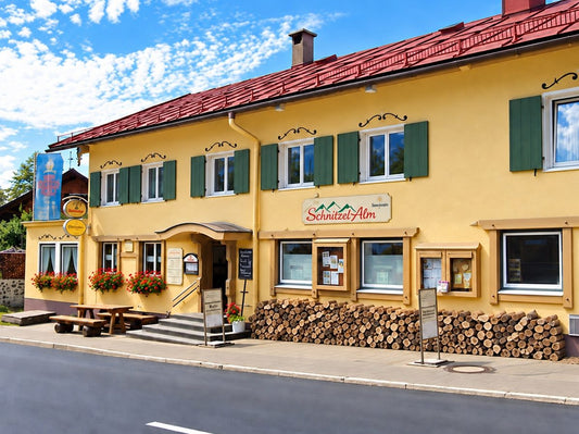 Die Schnitzelalm in Bad Hindelang im Sommer